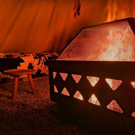 Hotel Teepee Camp Lounky Chodouny Exterior foto