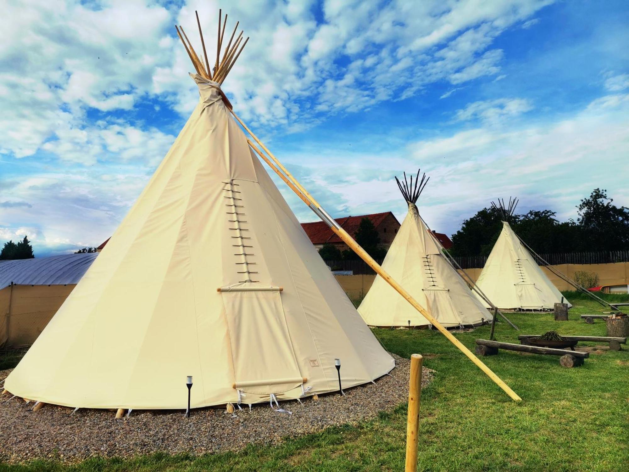 Hotel Teepee Camp Lounky Chodouny Exterior foto